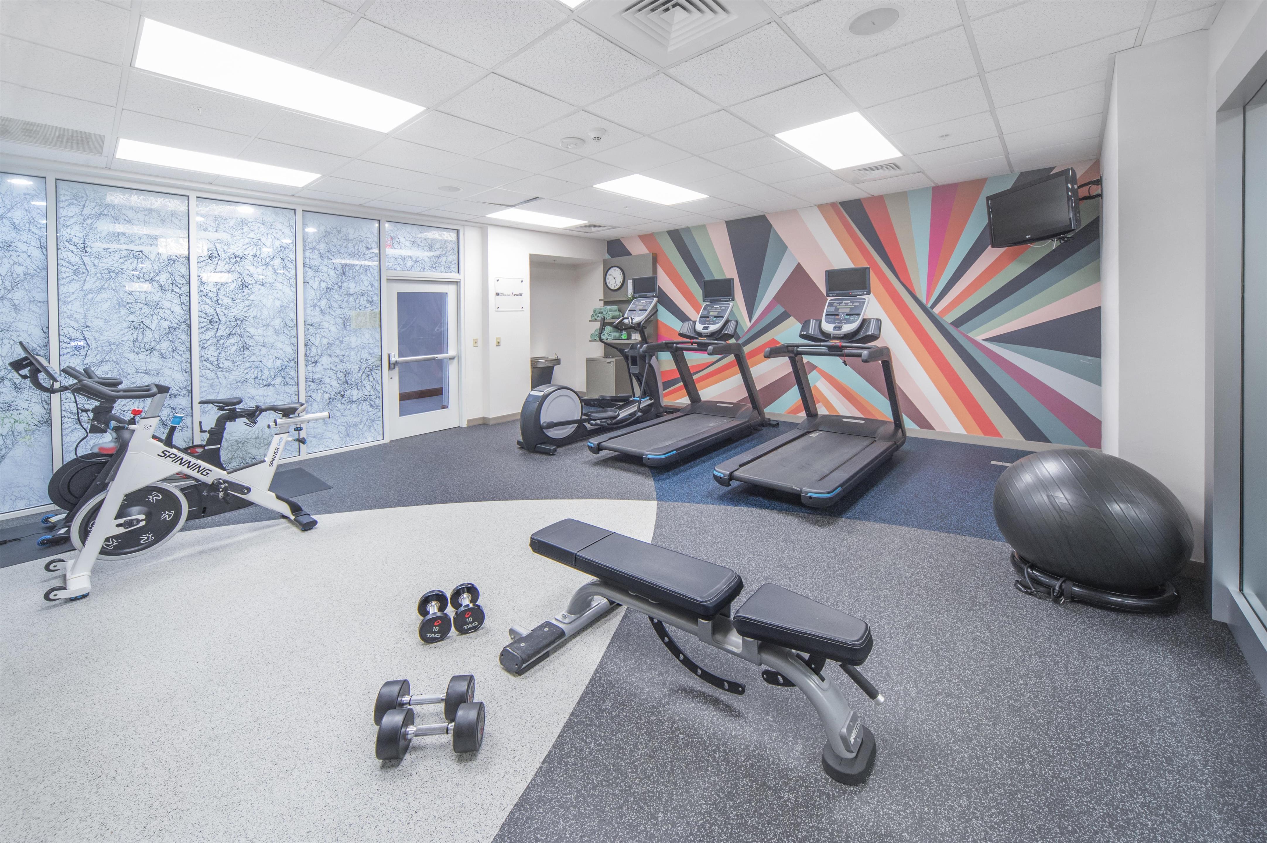 Health club fitness center gym | Hilton Garden Inn Clifton Park