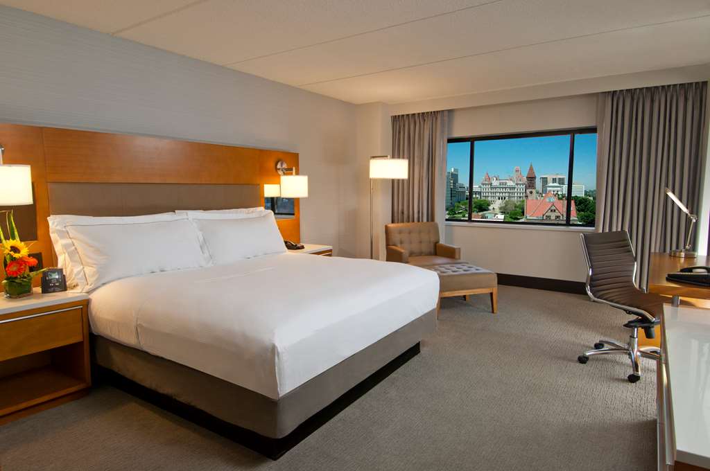 Hilton Albany - Tap to explore photos