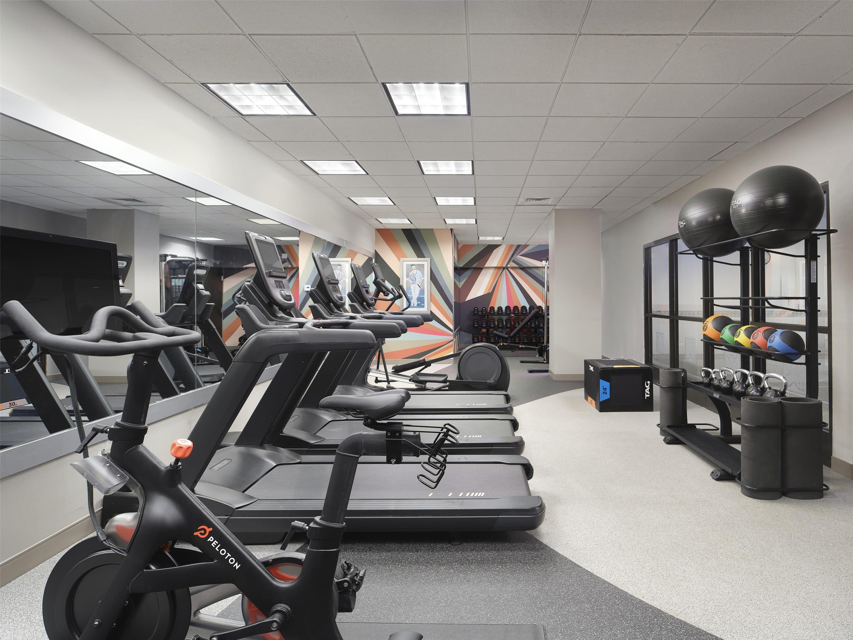 Health club fitness center gym | Hilton Garden Inn Albany Medical Center
