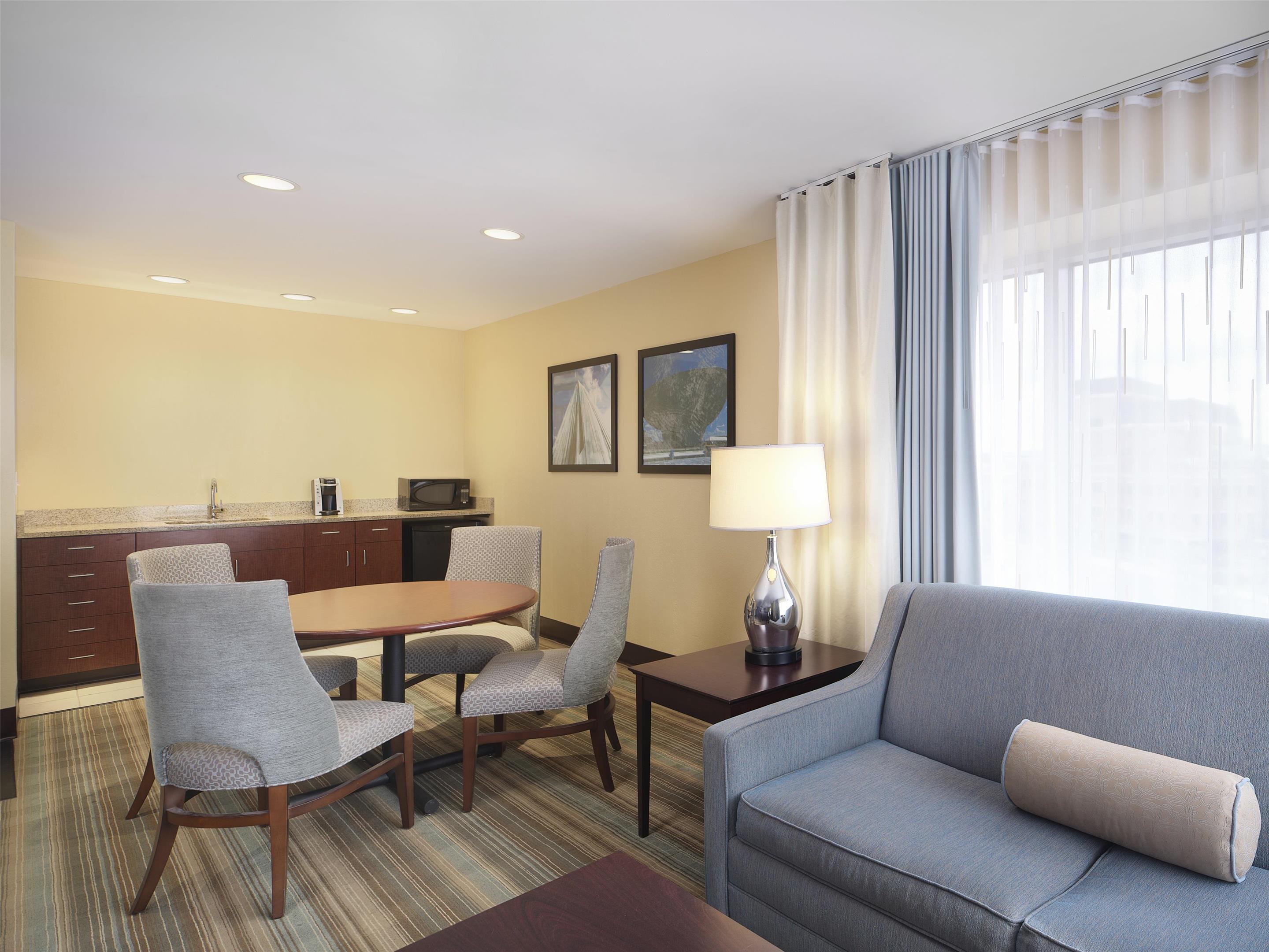 Guest room