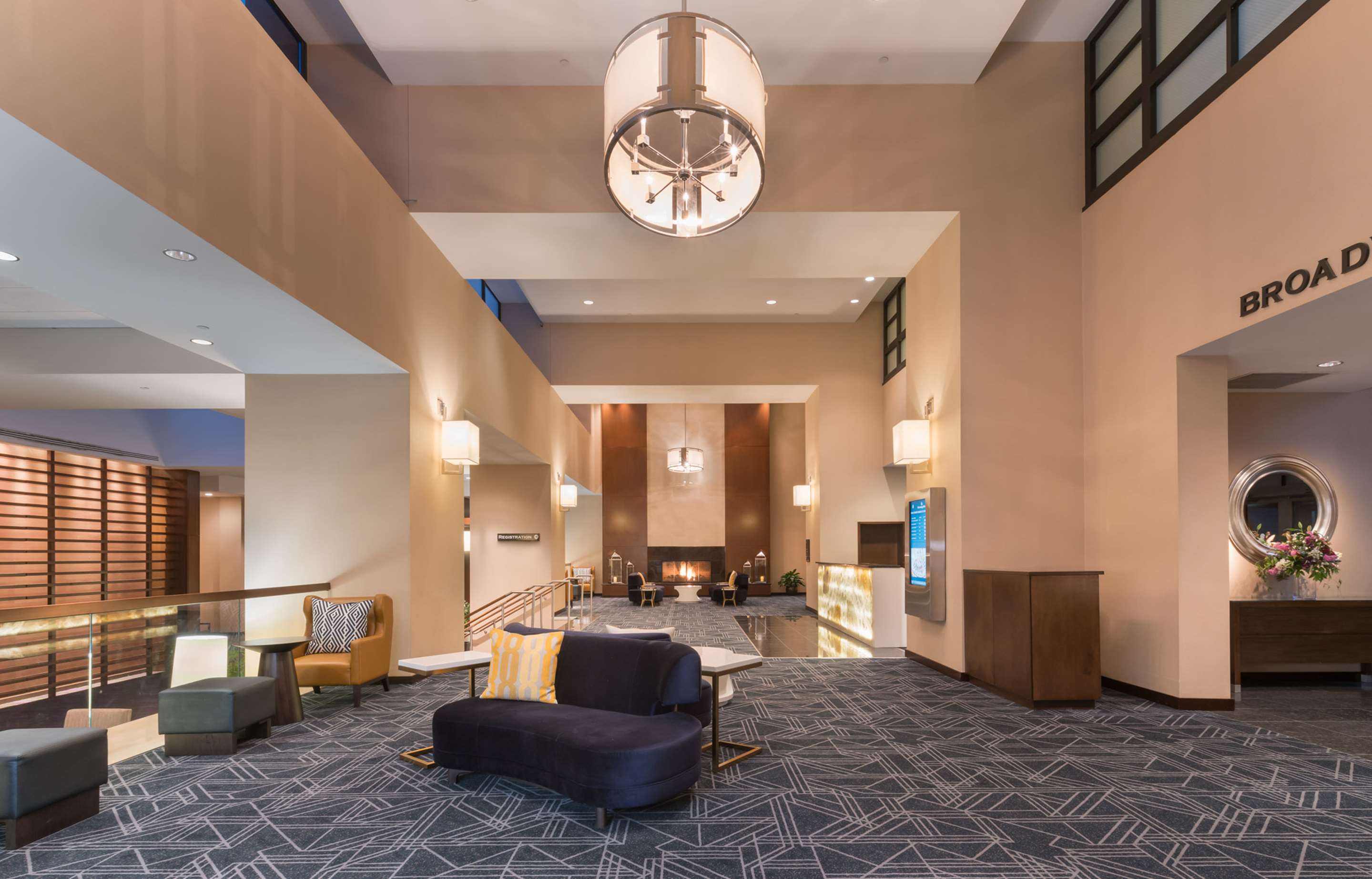 Lobby | The Saratoga Hilton