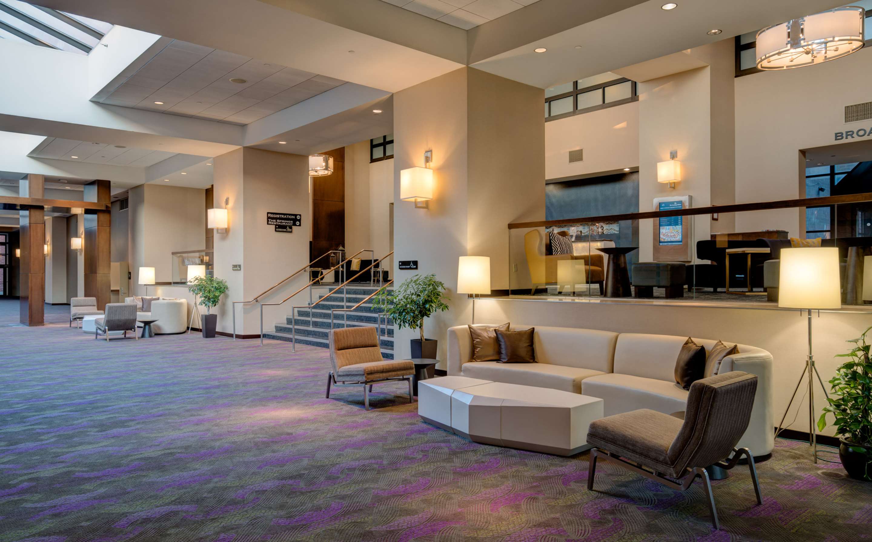 Lobby | The Saratoga Hilton