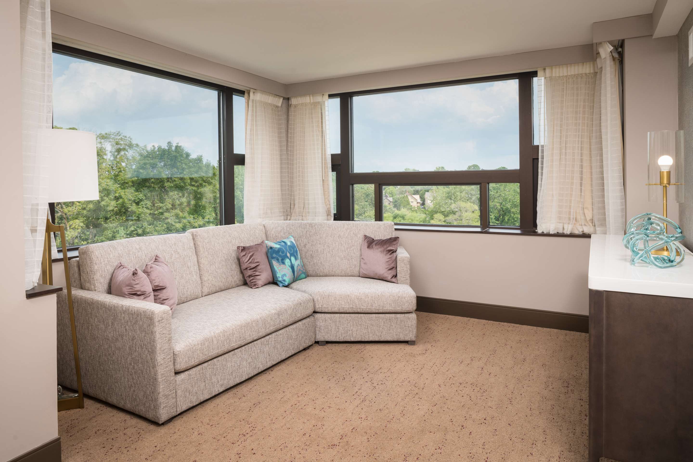 Guest room