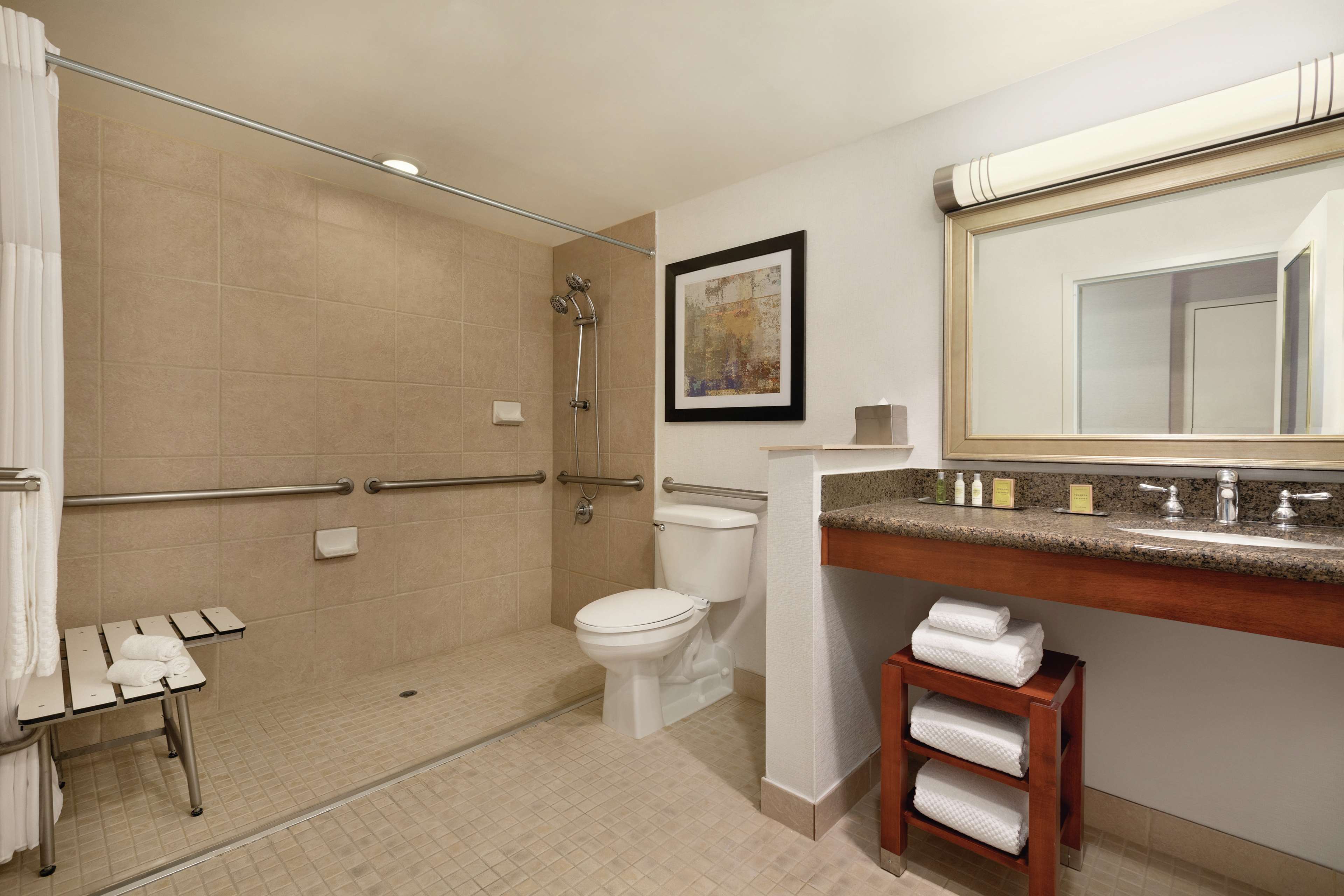 DoubleTree by Hilton Albuquerque Room Type - 1QN ACC RI SHWR NO SMOK