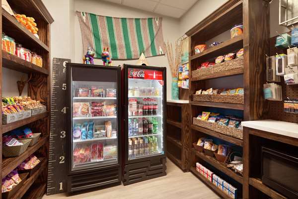  - DoubleTree by Hilton Downtown Albuquerque - I-25, Exit 224