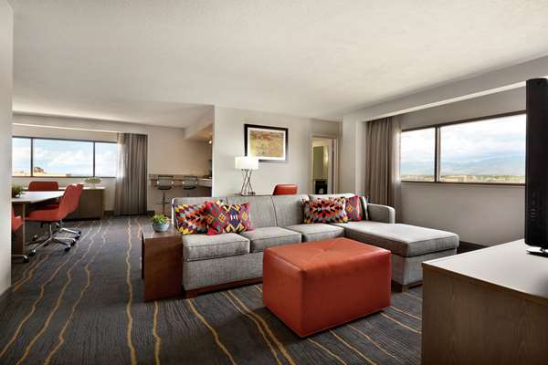  - DoubleTree by Hilton Downtown Albuquerque - I-25, Exit 224