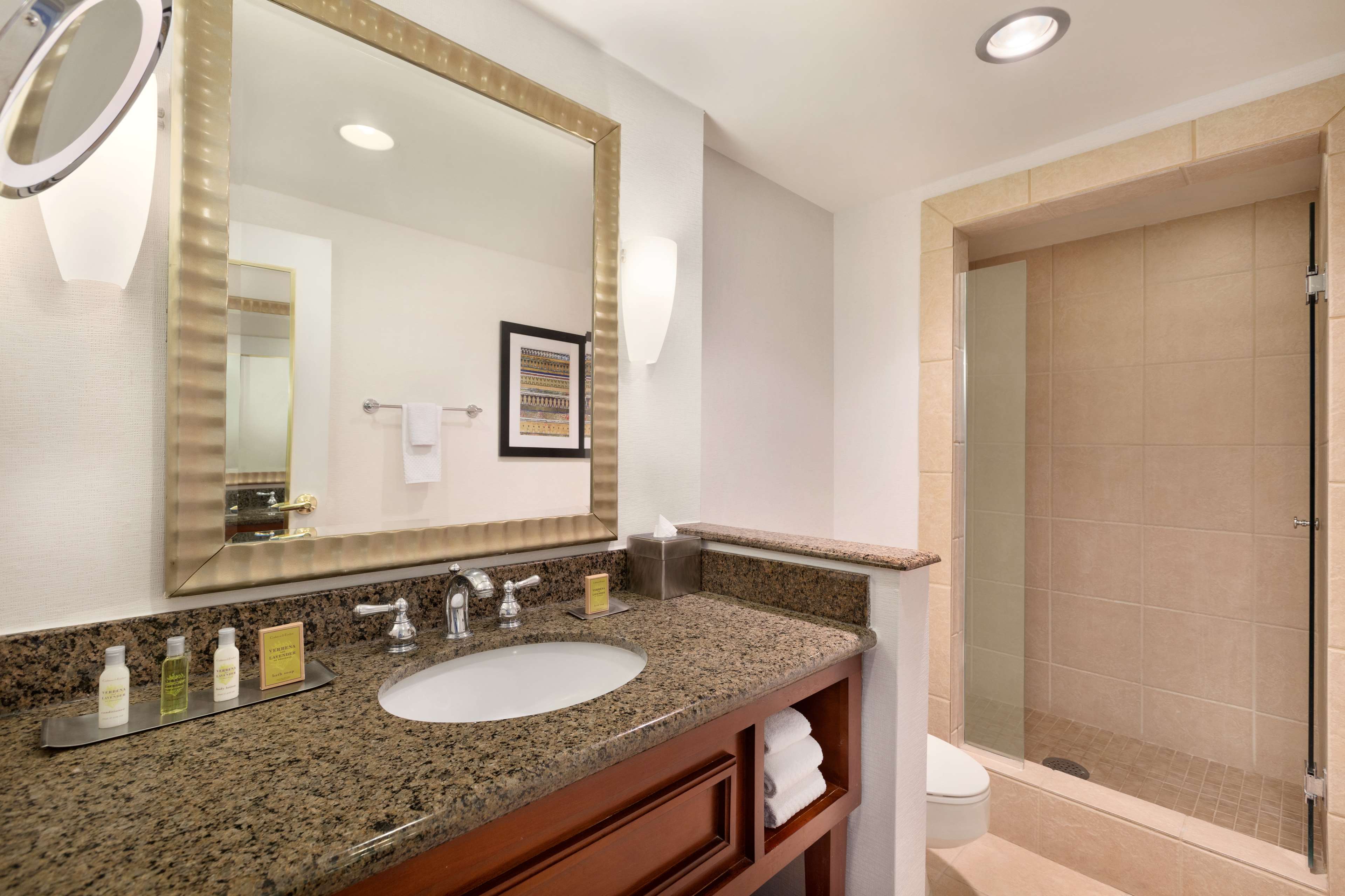DoubleTree by Hilton Albuquerque Room Type - Double Room with Two Double Beds - Non-Smoking