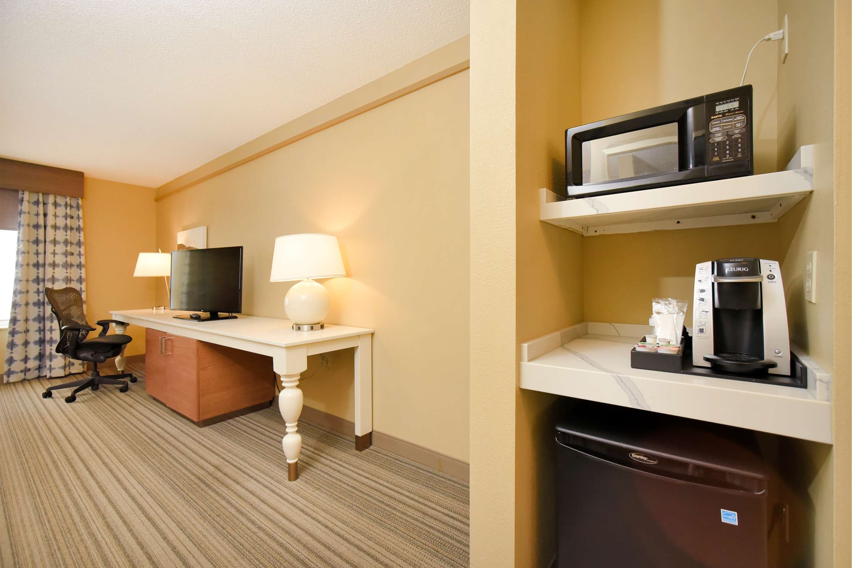 Guest room