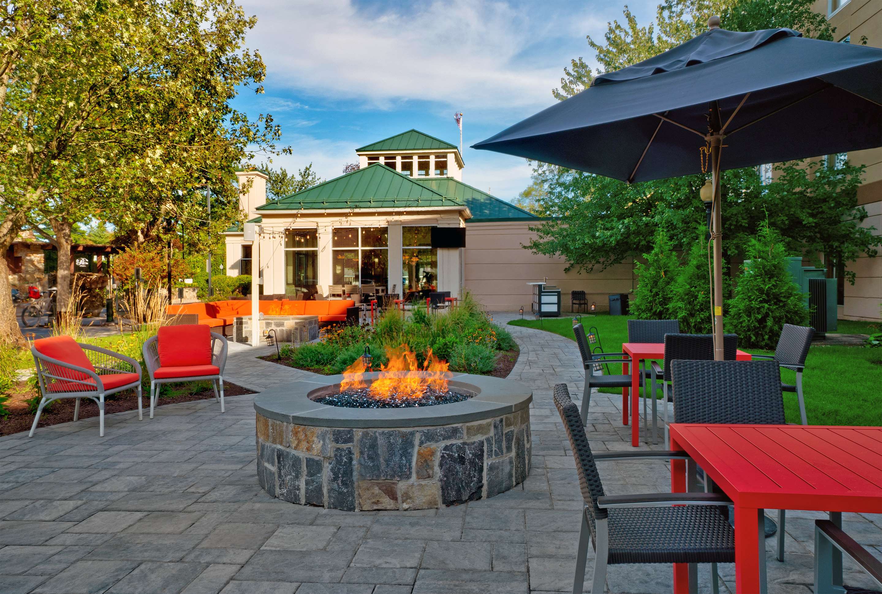 Exterior | Hilton Garden Inn Saratoga Springs