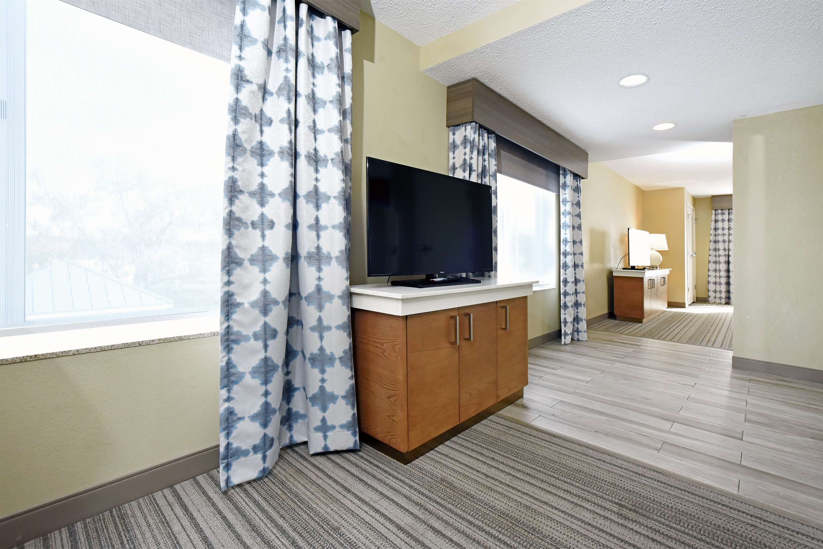 Guest room amenity