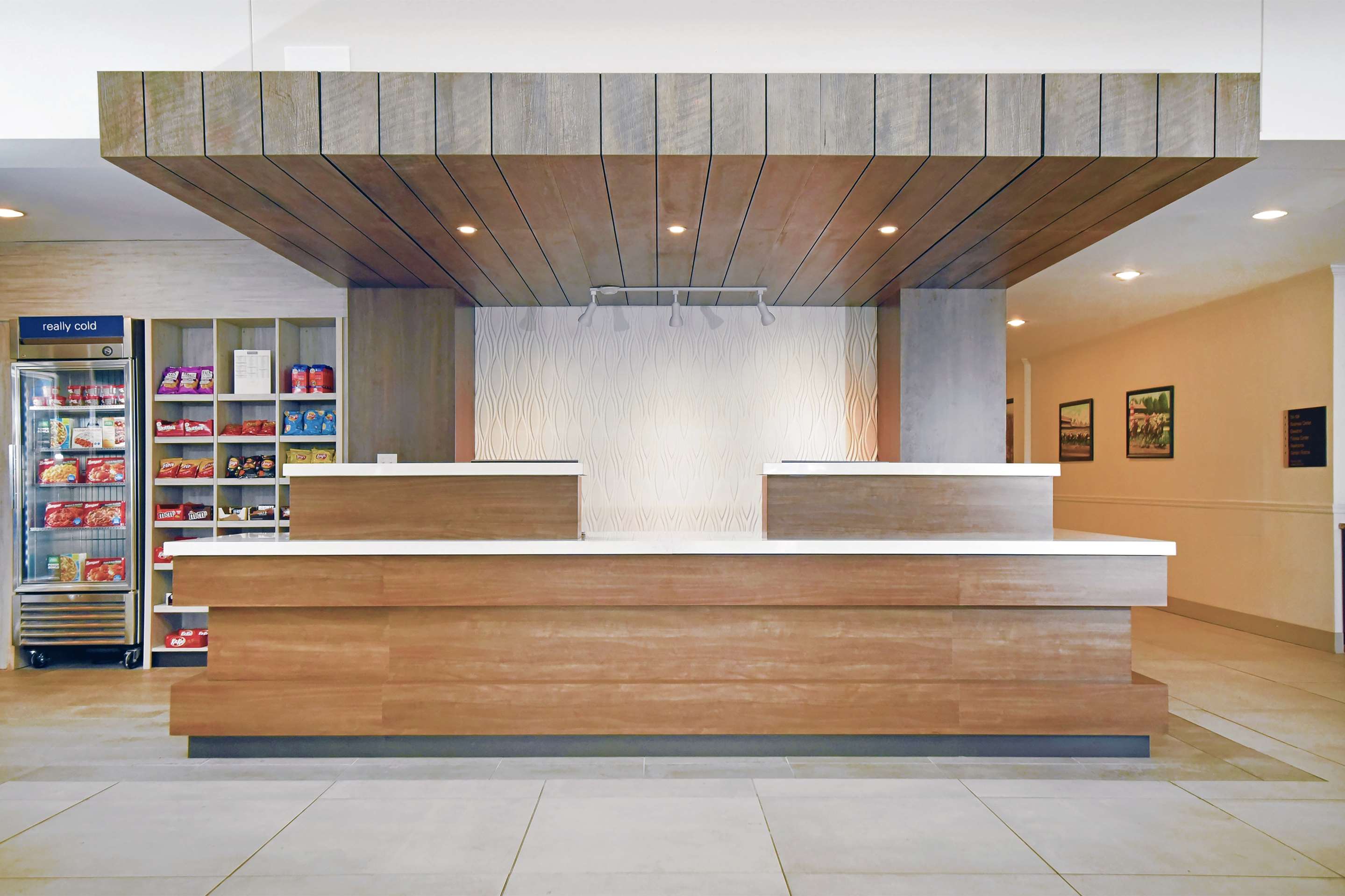 Reception | Hilton Garden Inn Saratoga Springs