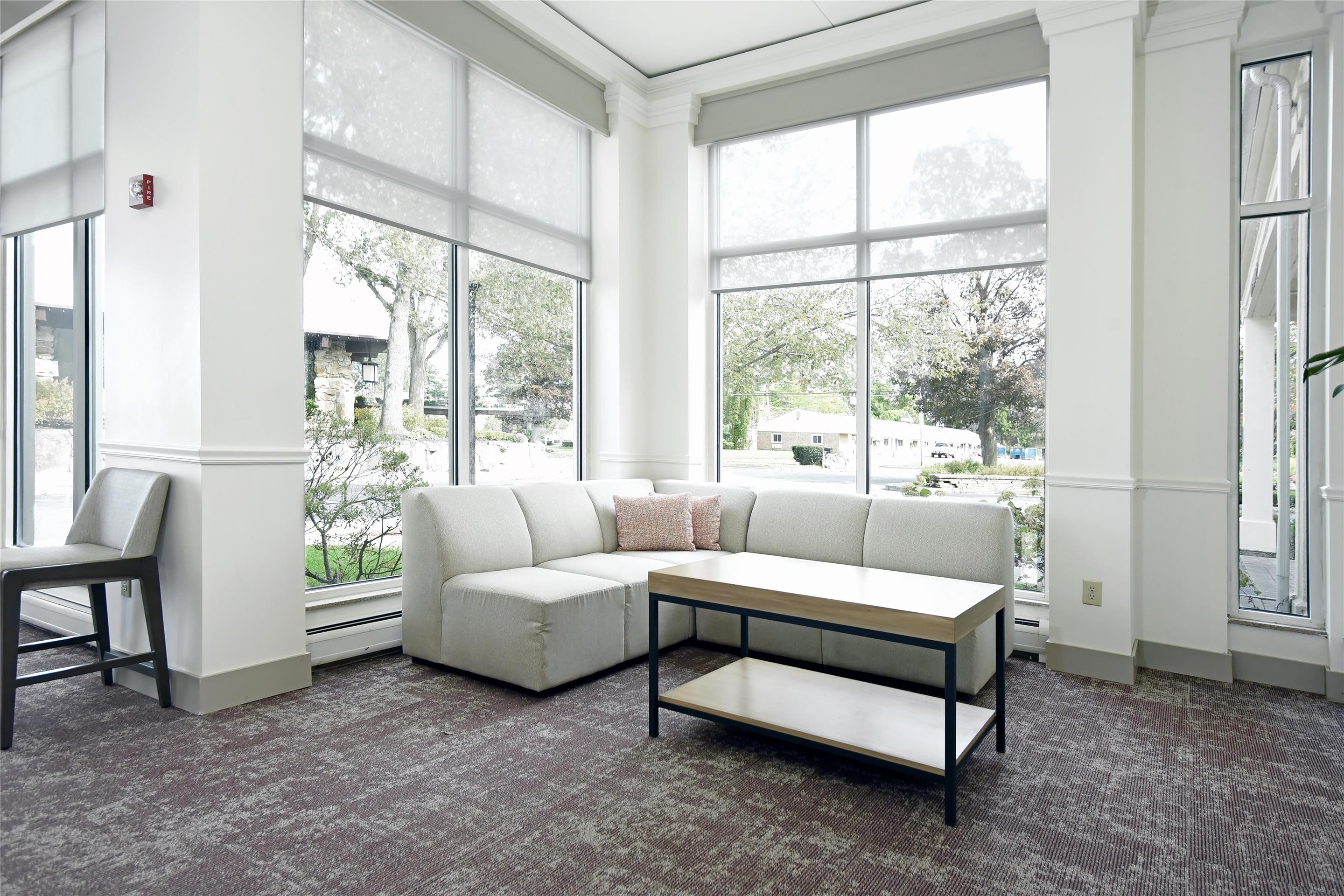 Lobby | Hilton Garden Inn Saratoga Springs