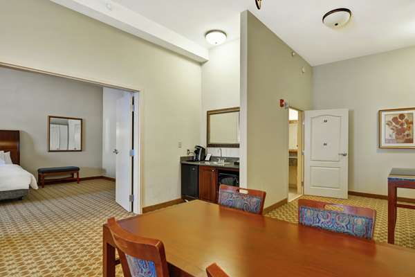  - Hilton Garden Inn Amarillo - I-40, Exit 64