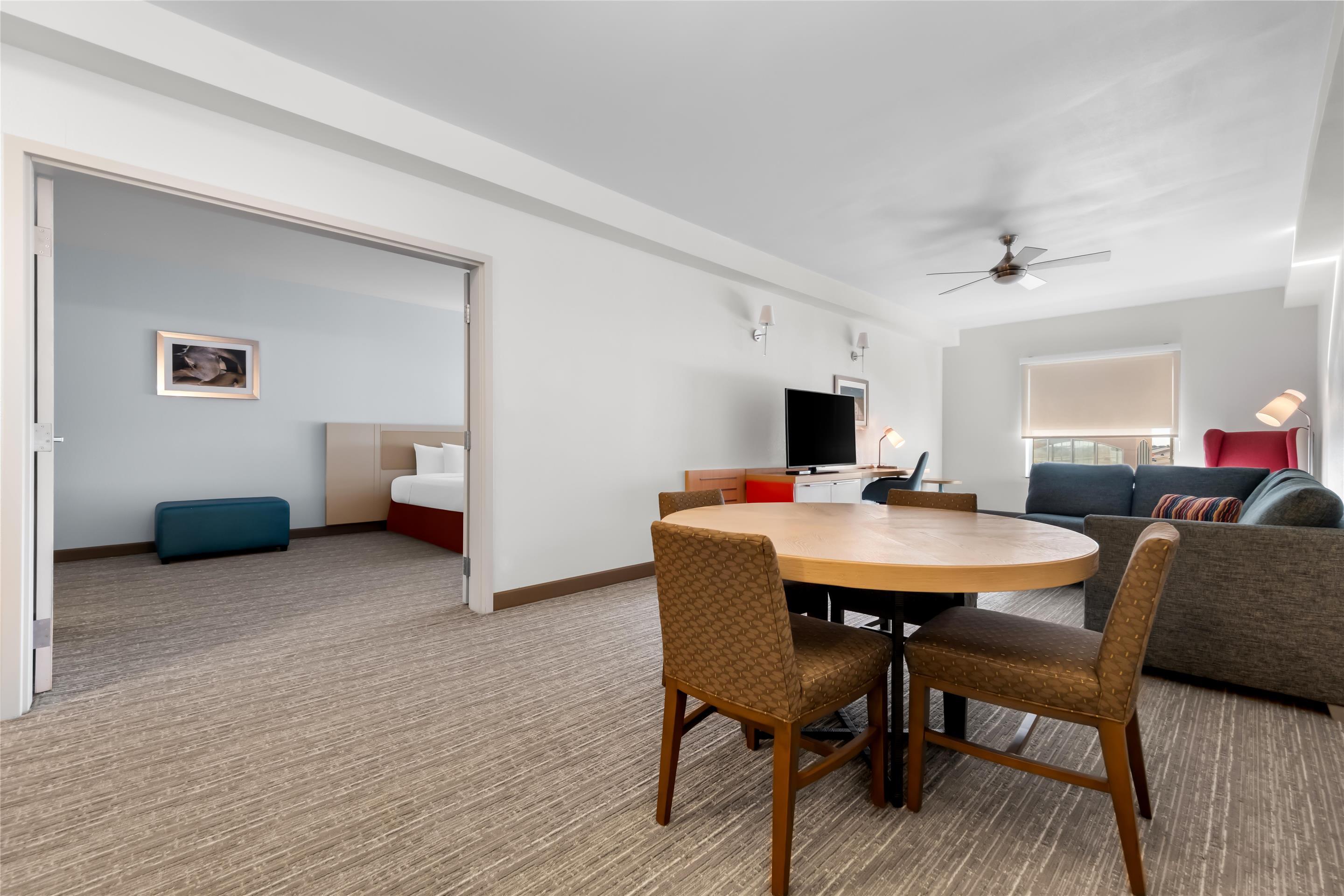 Guest room