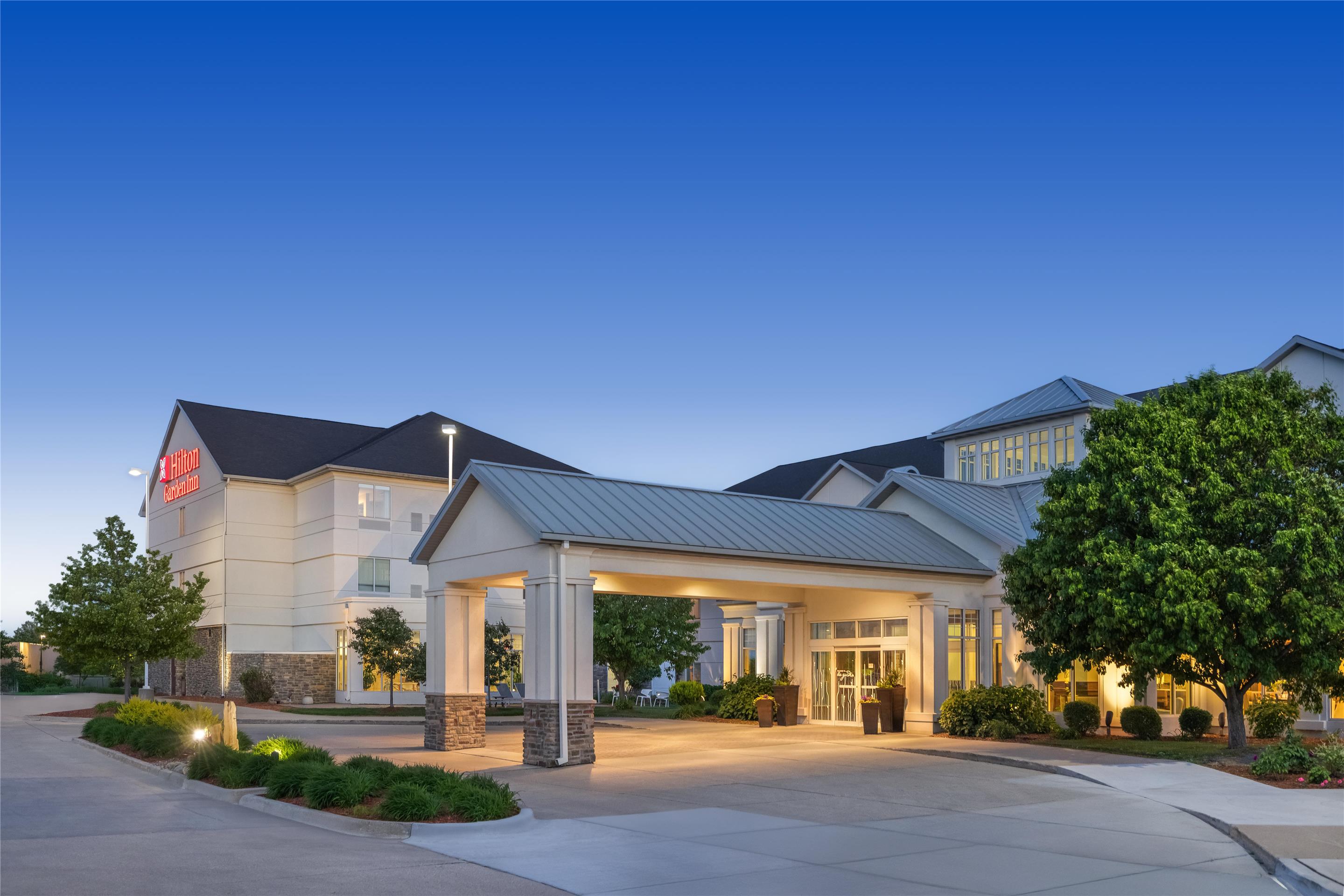 Exterior | Hilton Garden Inn Ames