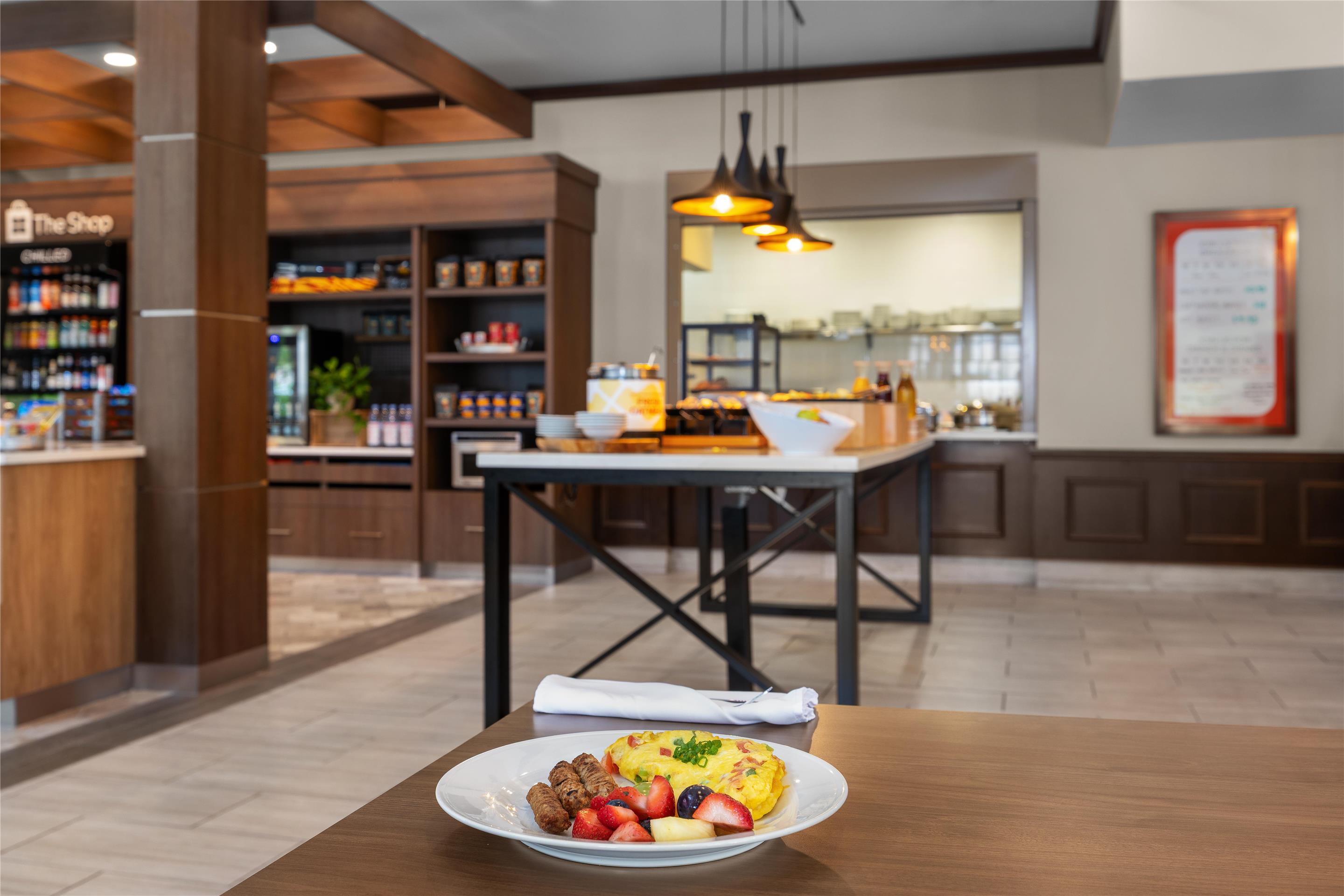 Breakfast Area | Hilton Garden Inn Ames