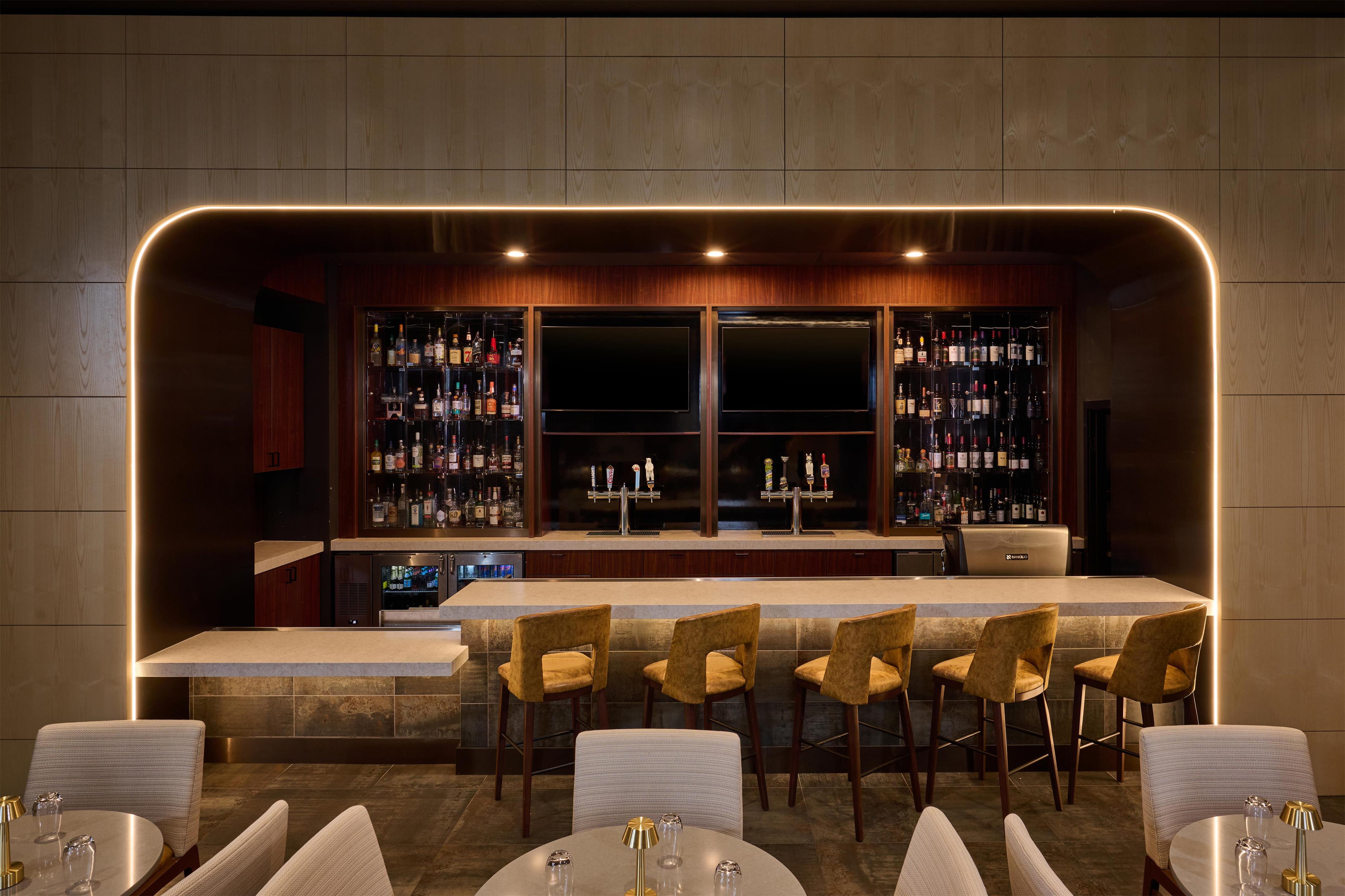 BarLounge | Hilton Anchorage