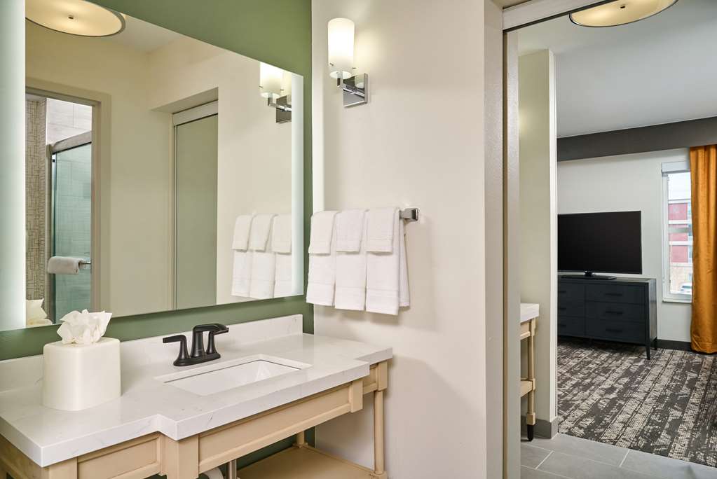 Homewood Suites by Hilton Anchorage Room Type - 1KG HEARING ACC STUDIO NSM