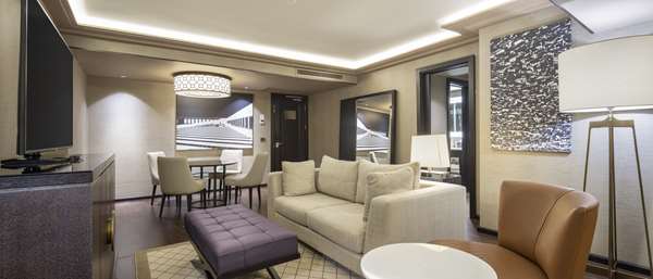 CAPITAL SUITE