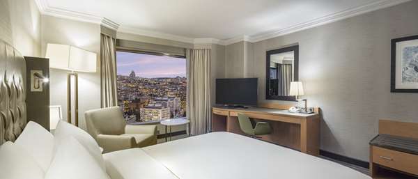 KING GUEST ROOM