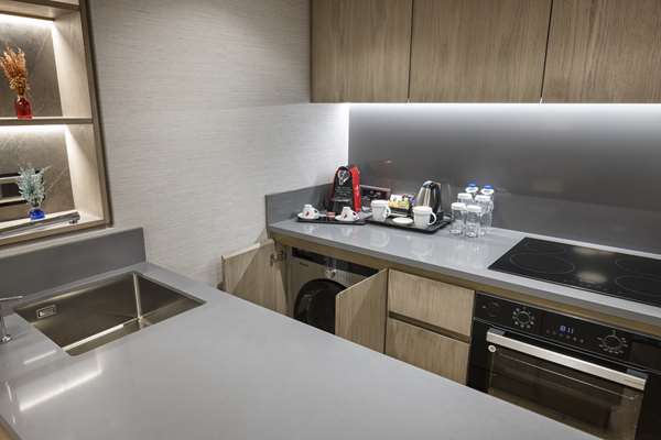 ONE BEDROOM APARTMENT WITH TERRACE
