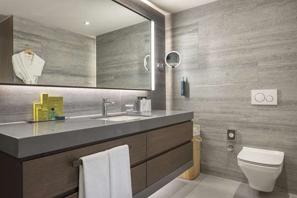 ONE BEDROOM APARTMENT WITH TERRACE