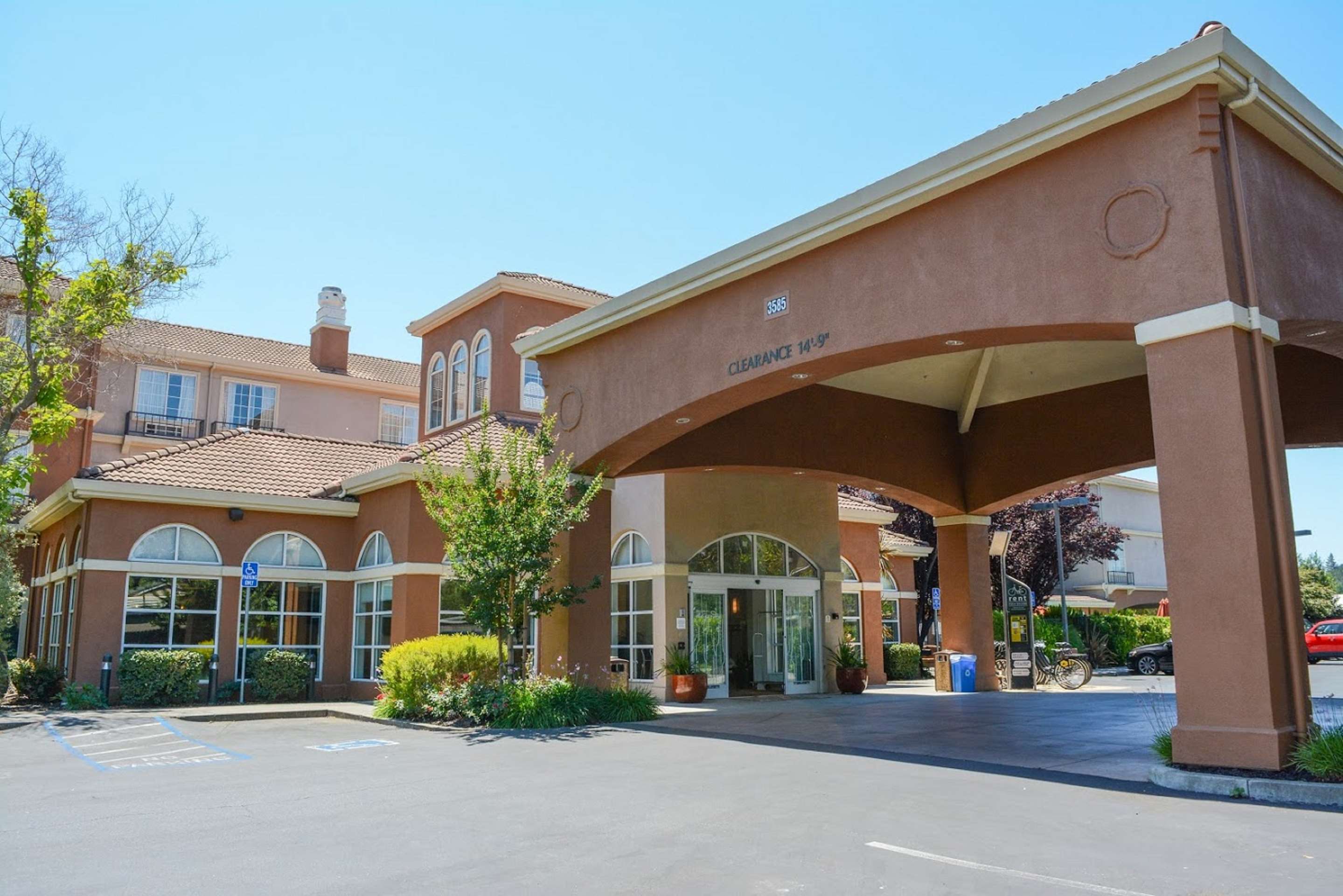 Exterior | Hilton Garden Inn Napa