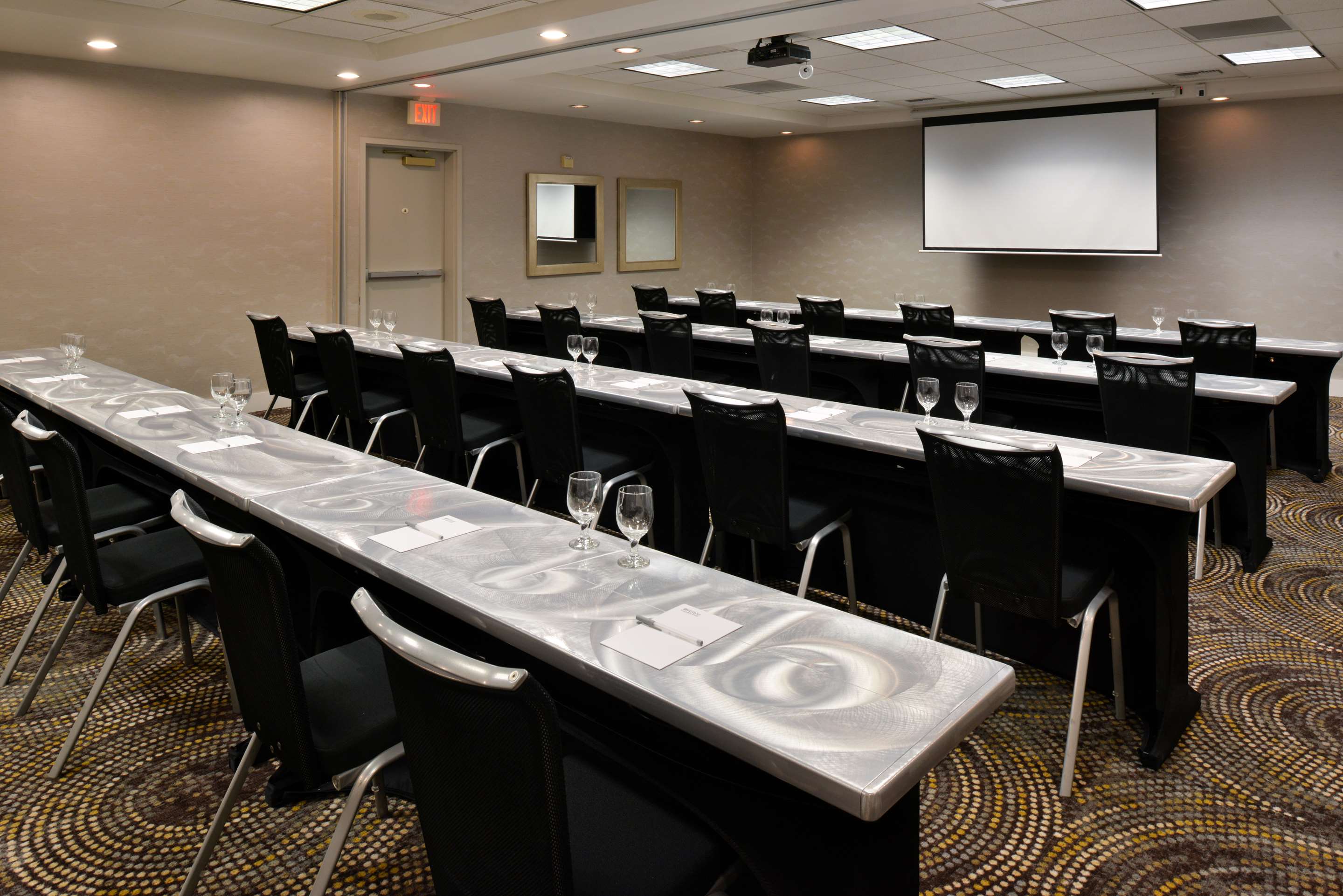 Meeting Room | Hilton Garden Inn Napa