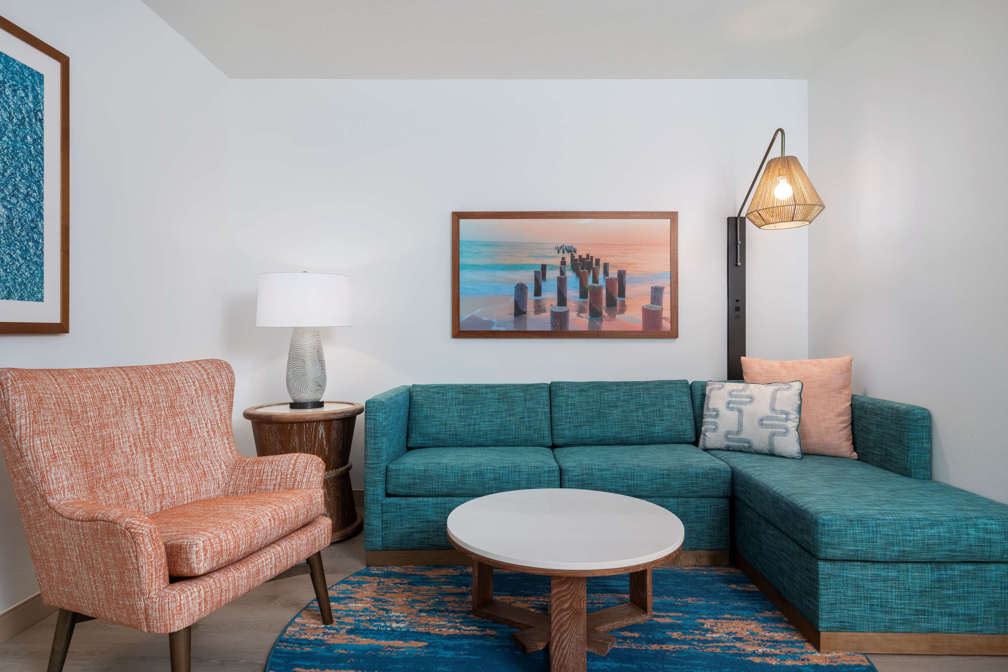 DoubleTree Suites by Hilton Naples Room Type - 1 KING SUITE CITY VIEW