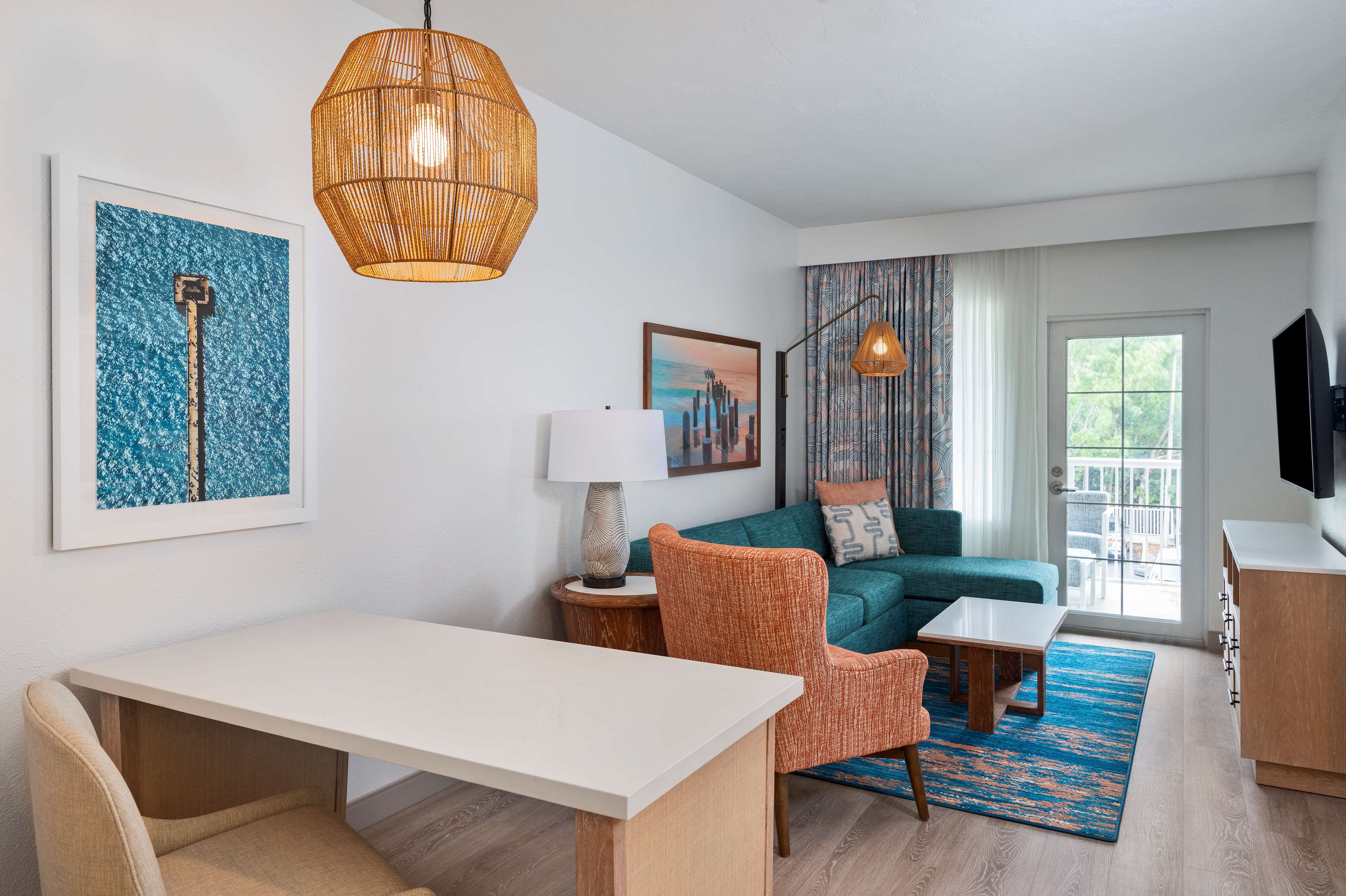 DoubleTree Suites by Hilton Naples Room Type - 1 KG SUITE BALC COURTYARD