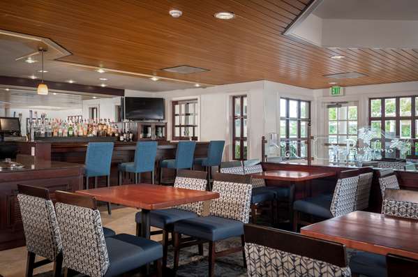 Restaurant - DoubleTree Suites by Hilton Hotel Naples