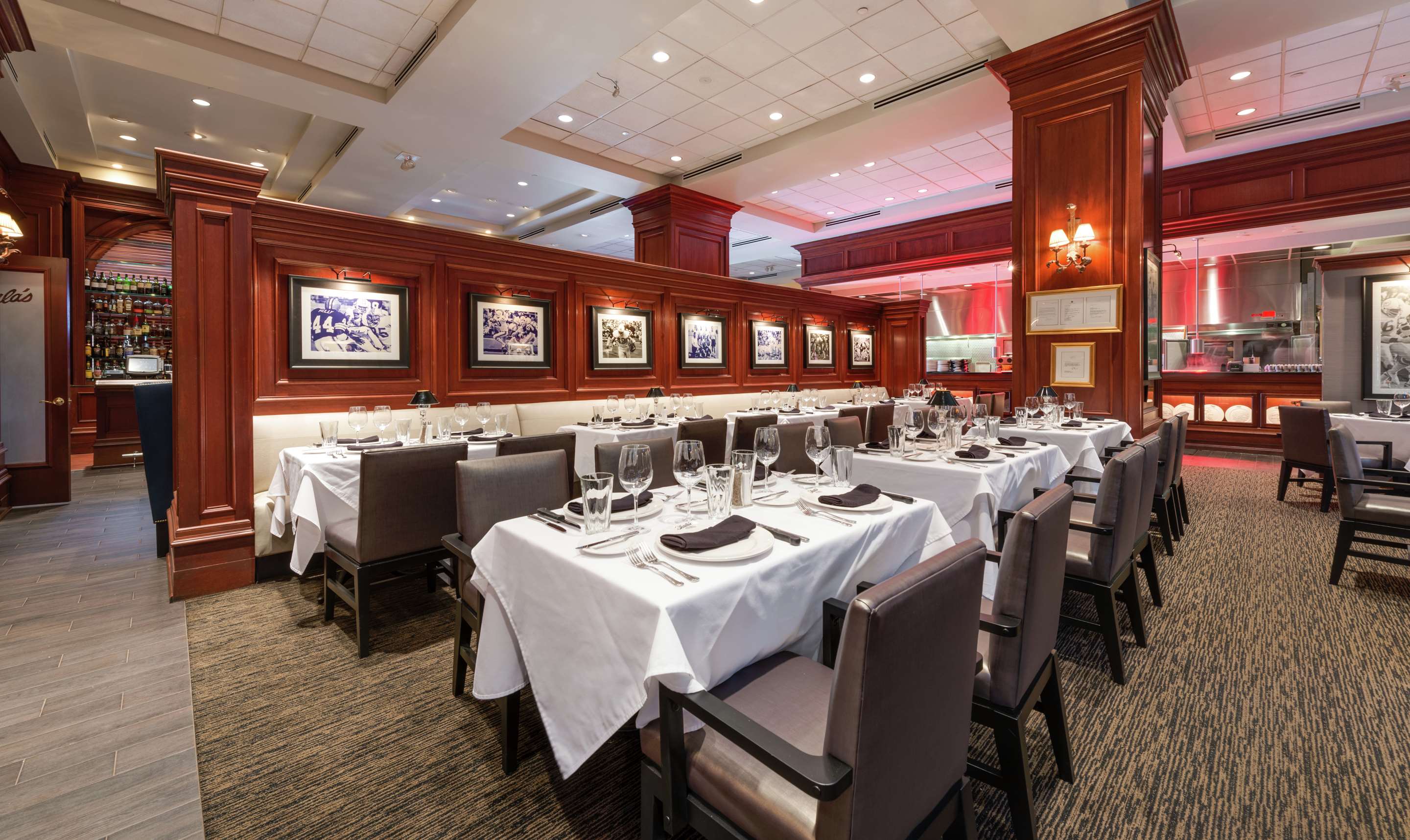 Restaurant | Hilton Naples
