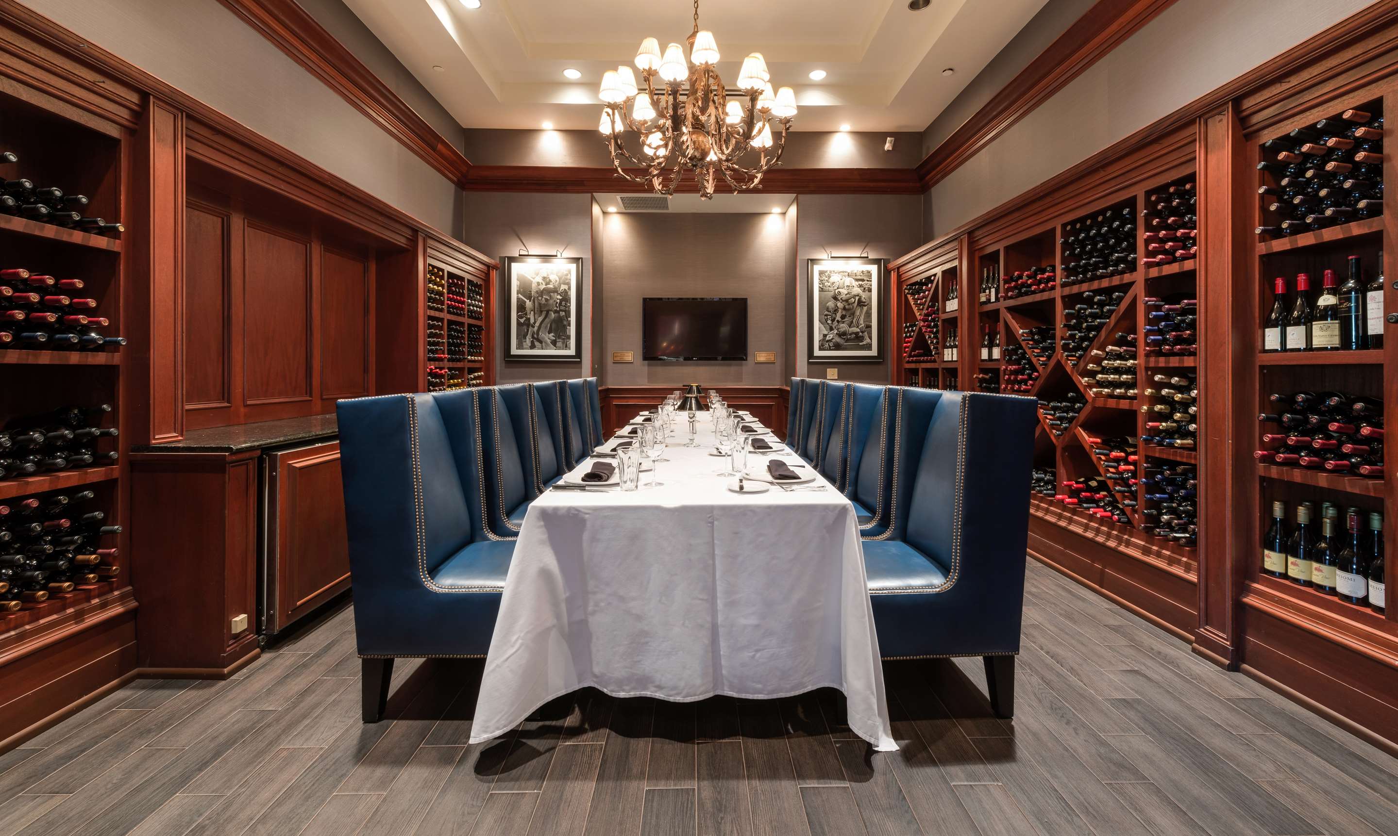 Restaurant | Hilton Naples