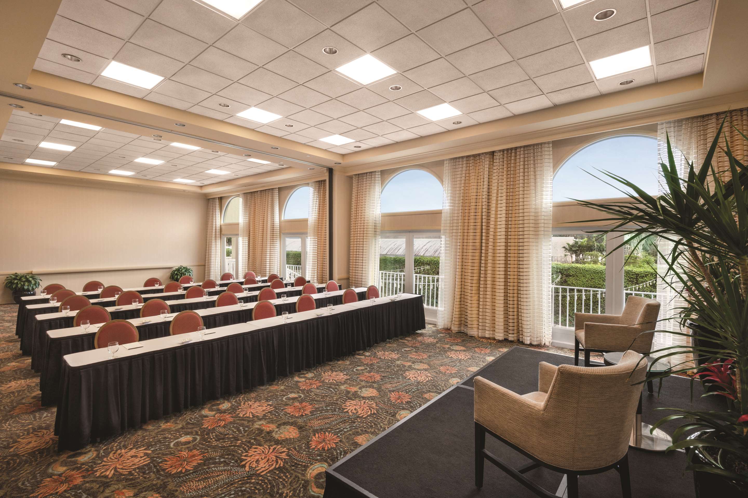 Meeting Room | Hilton Naples