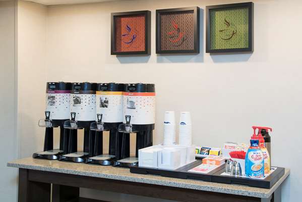 Amenities - Hampton Inn North Ann Arbor