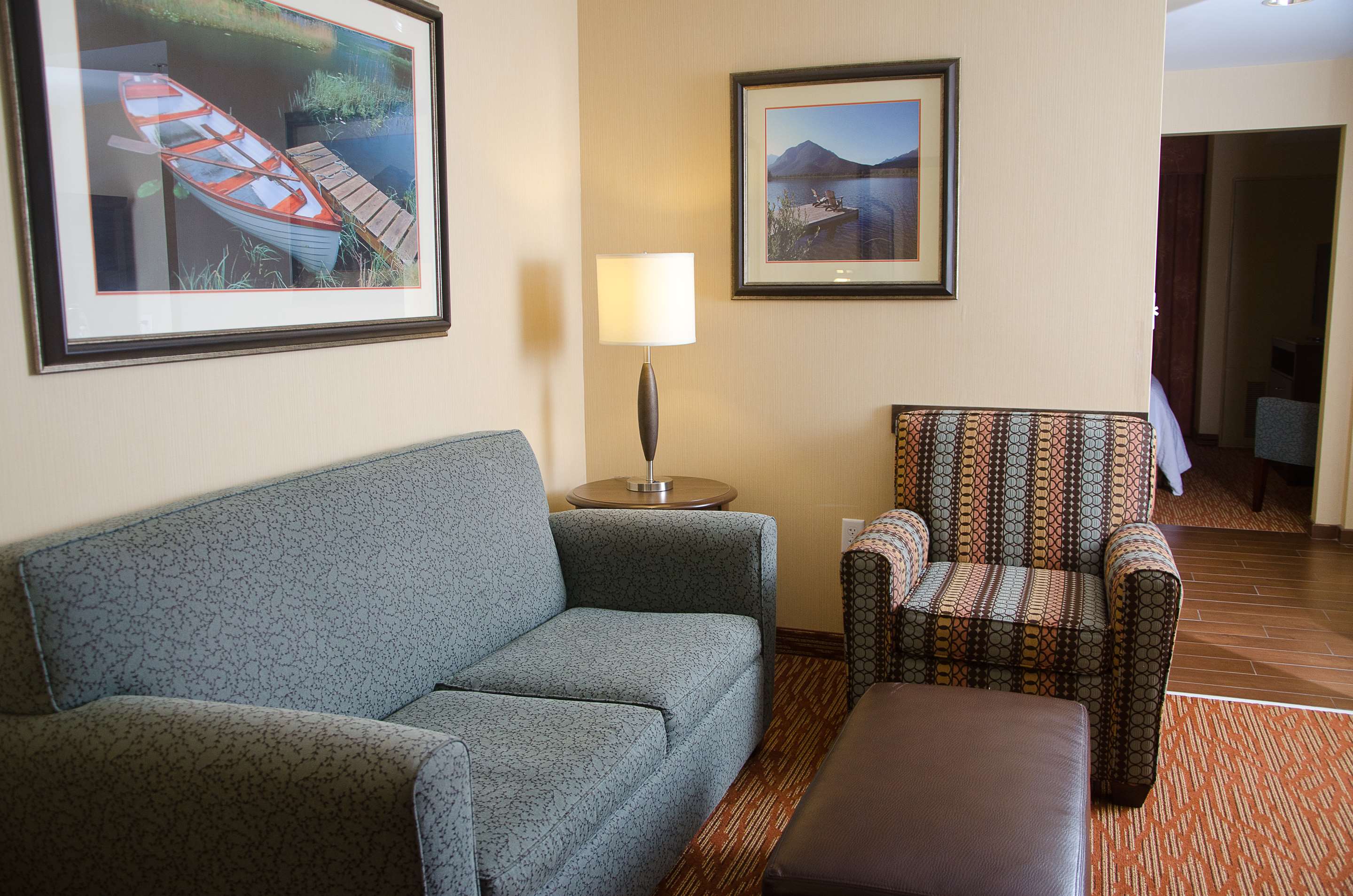Guest room