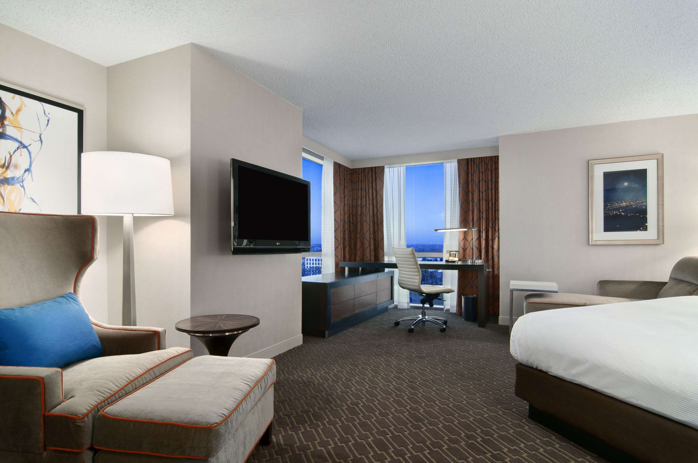 Guest room