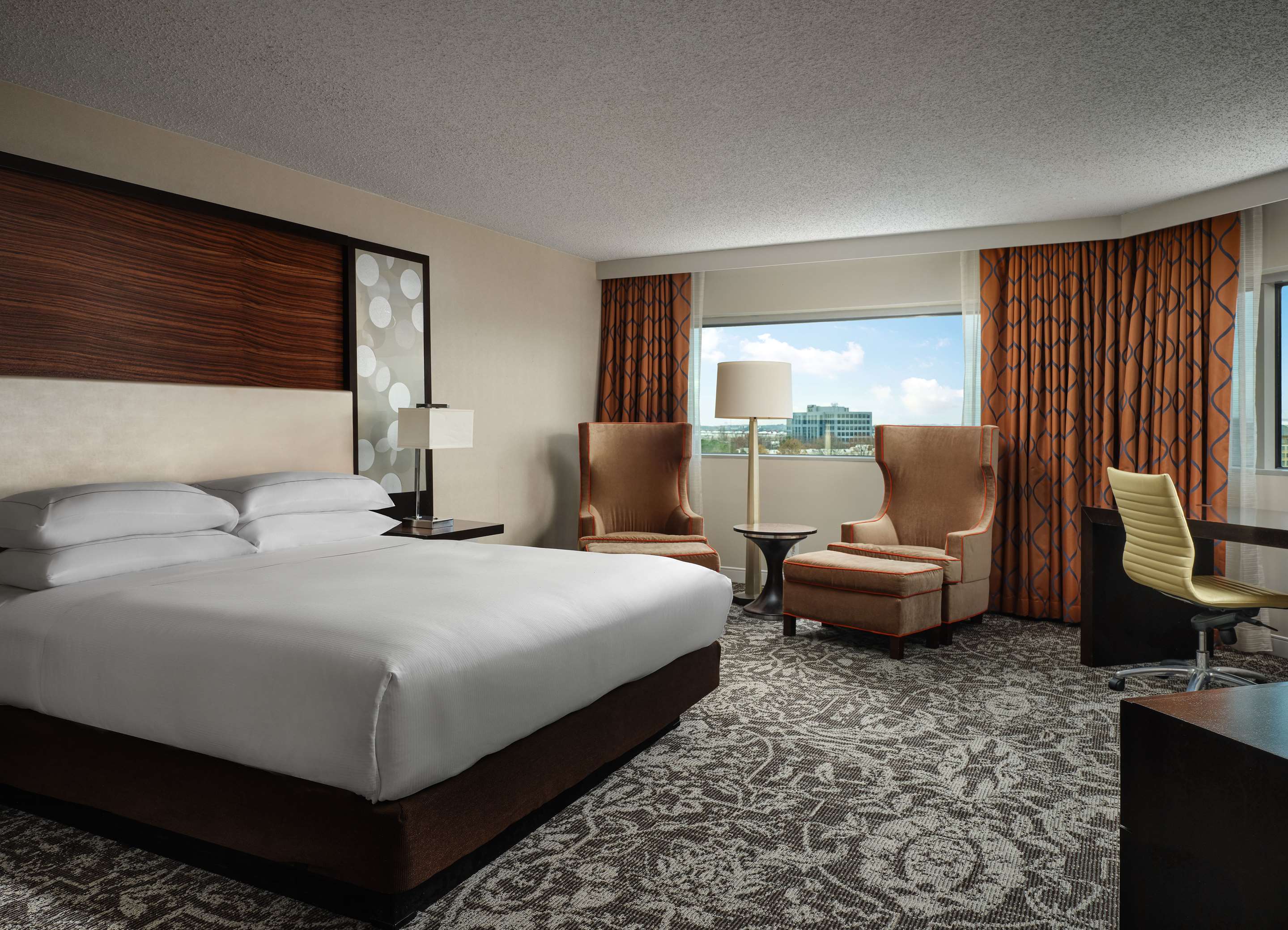 Guest room