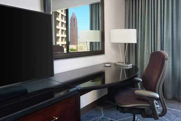  - Hilton Hotel Downtown Atlanta - I-75 & I-85, Exit 249A & 249B