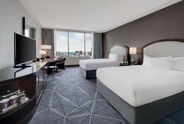  - Hilton Hotel Downtown Atlanta - I-75 & I-85, Exit 249A & 249B