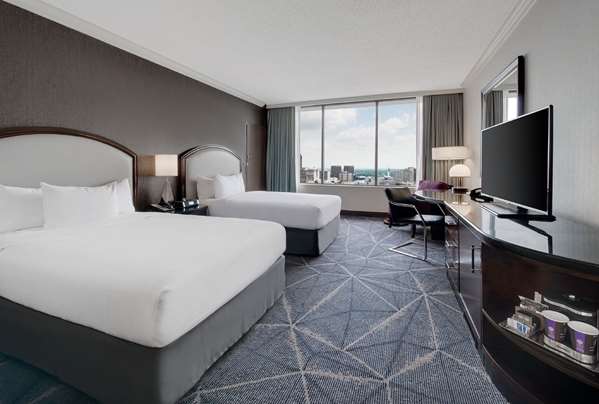  - Hilton Hotel Downtown Atlanta - I-75 & I-85, Exit 249A & 249B