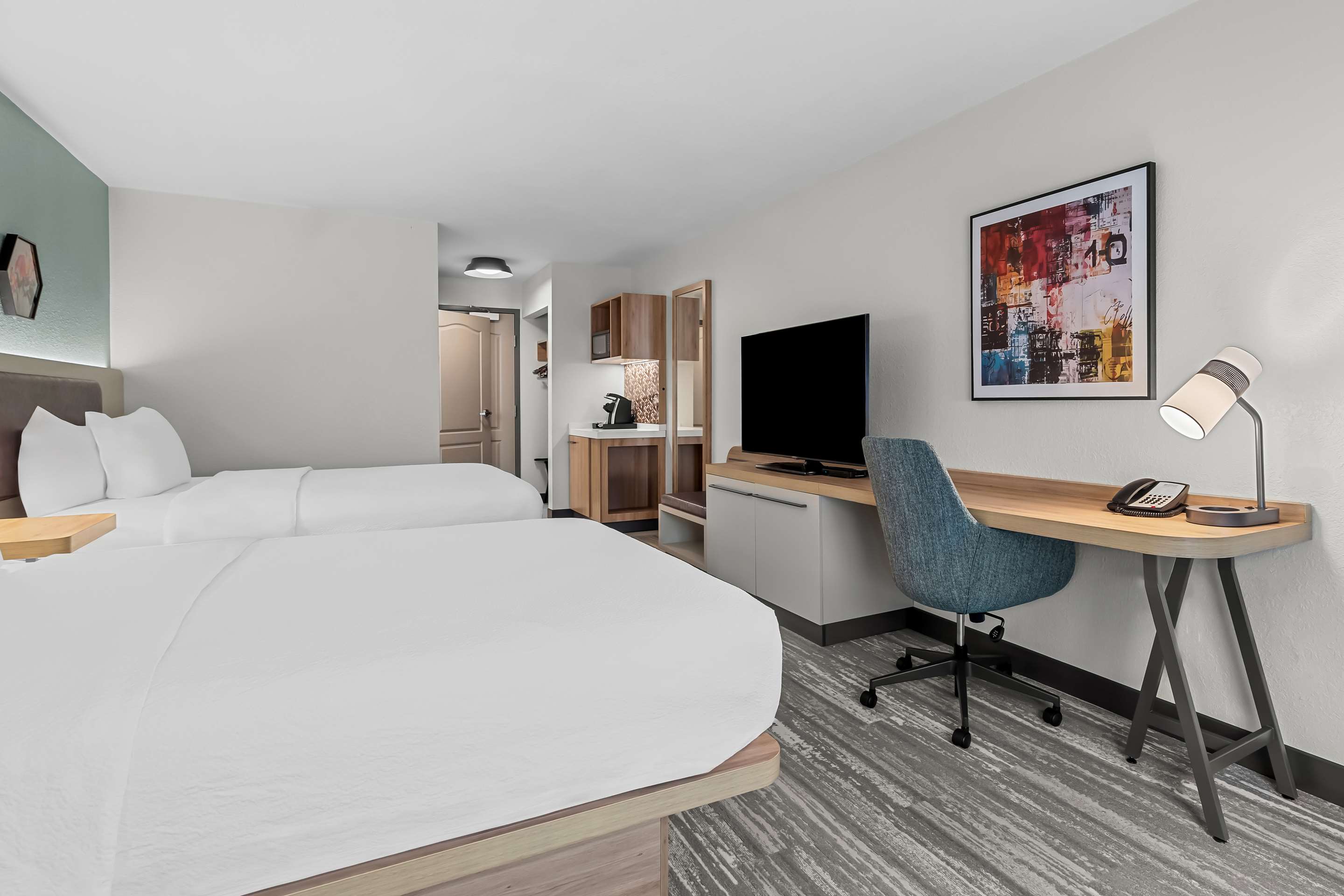Guest room