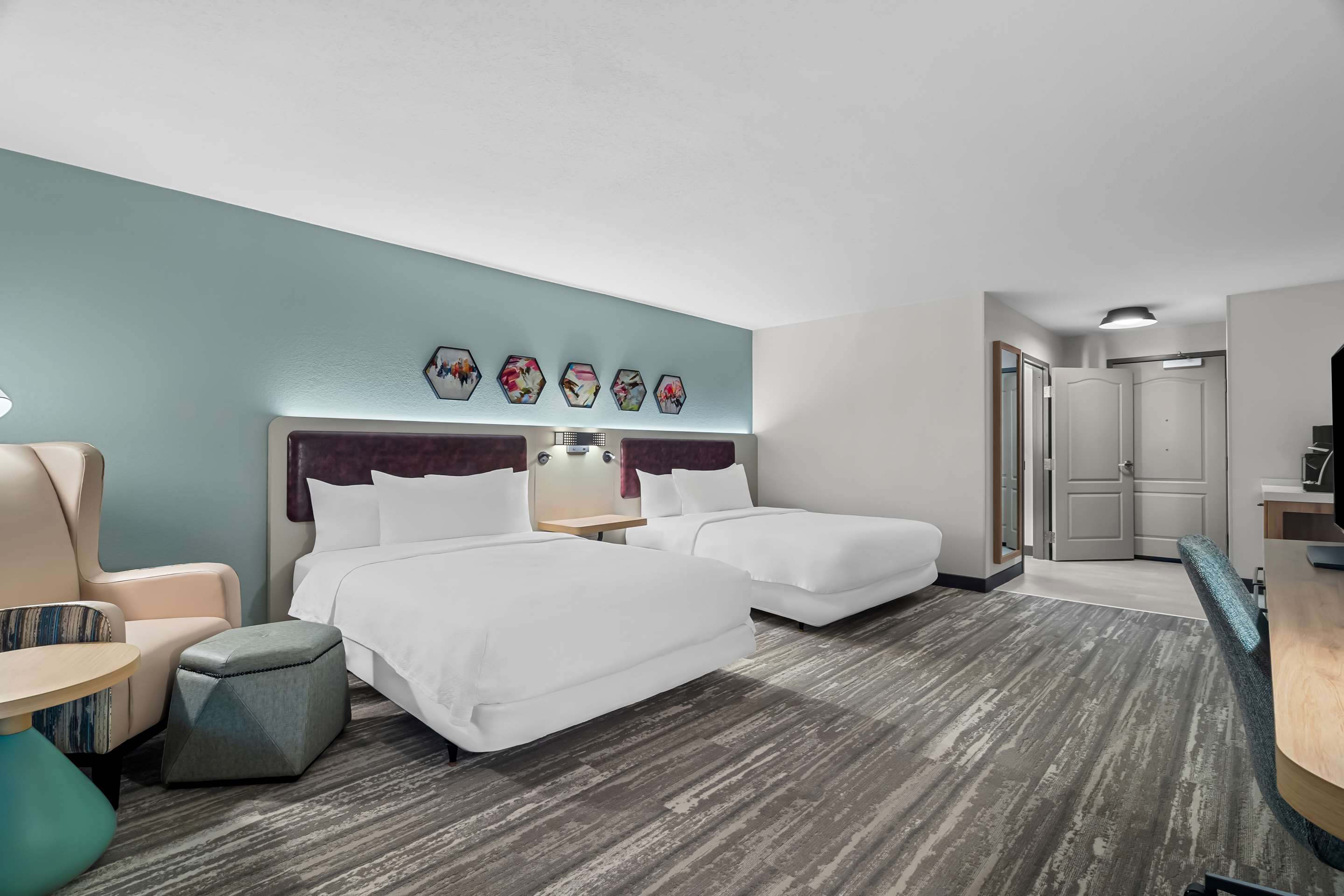 Guest room