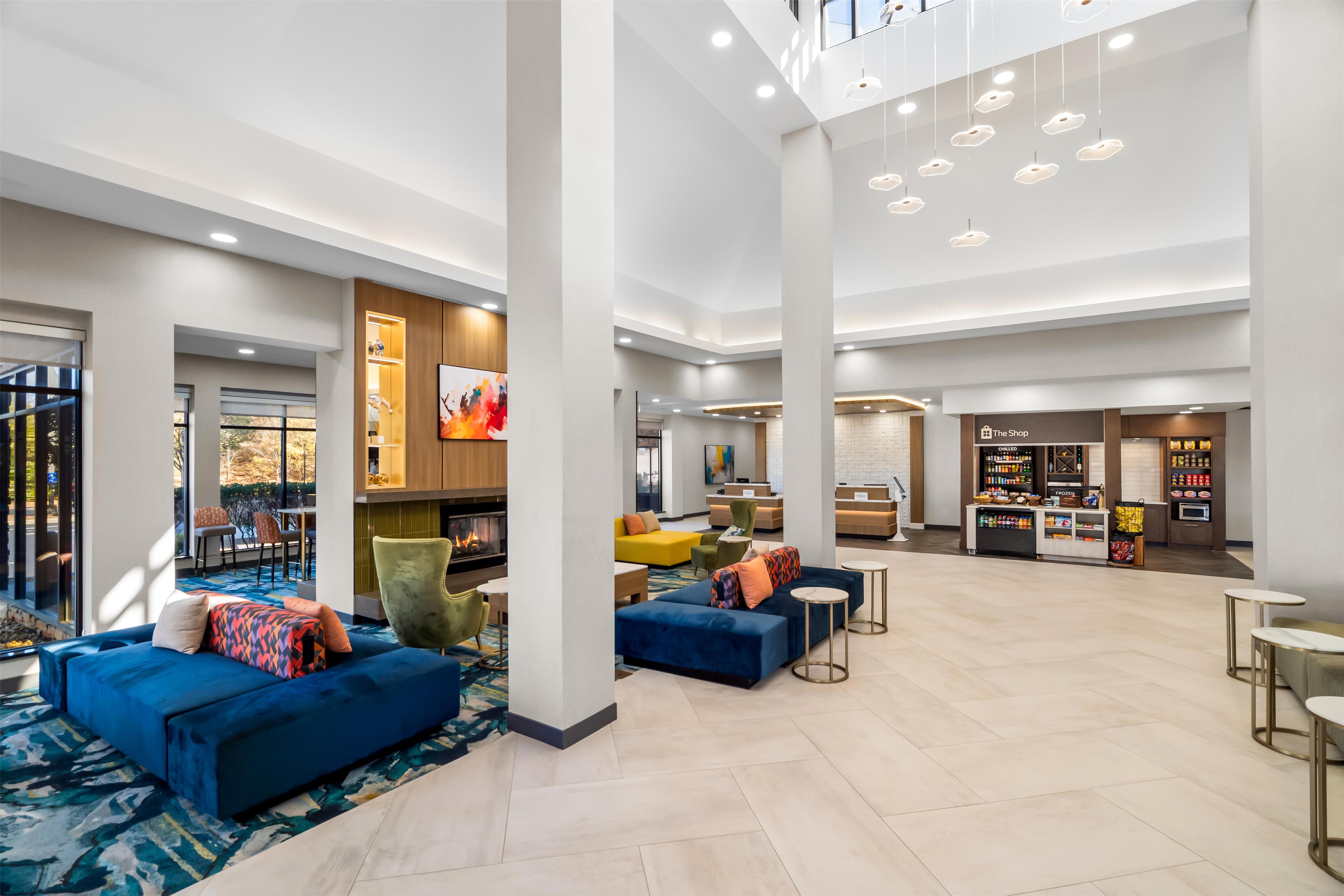 Lobby | Hilton Garden Inn Cartersville
