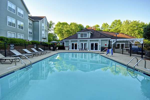 Pool - Homewood Suites by Hilton Cumberland Atlanta - I-75, Exit 258