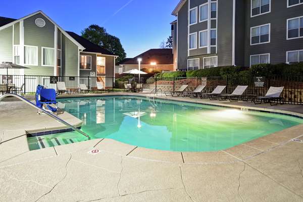 Pool - Homewood Suites by Hilton Cumberland Atlanta - I-75, Exit 258