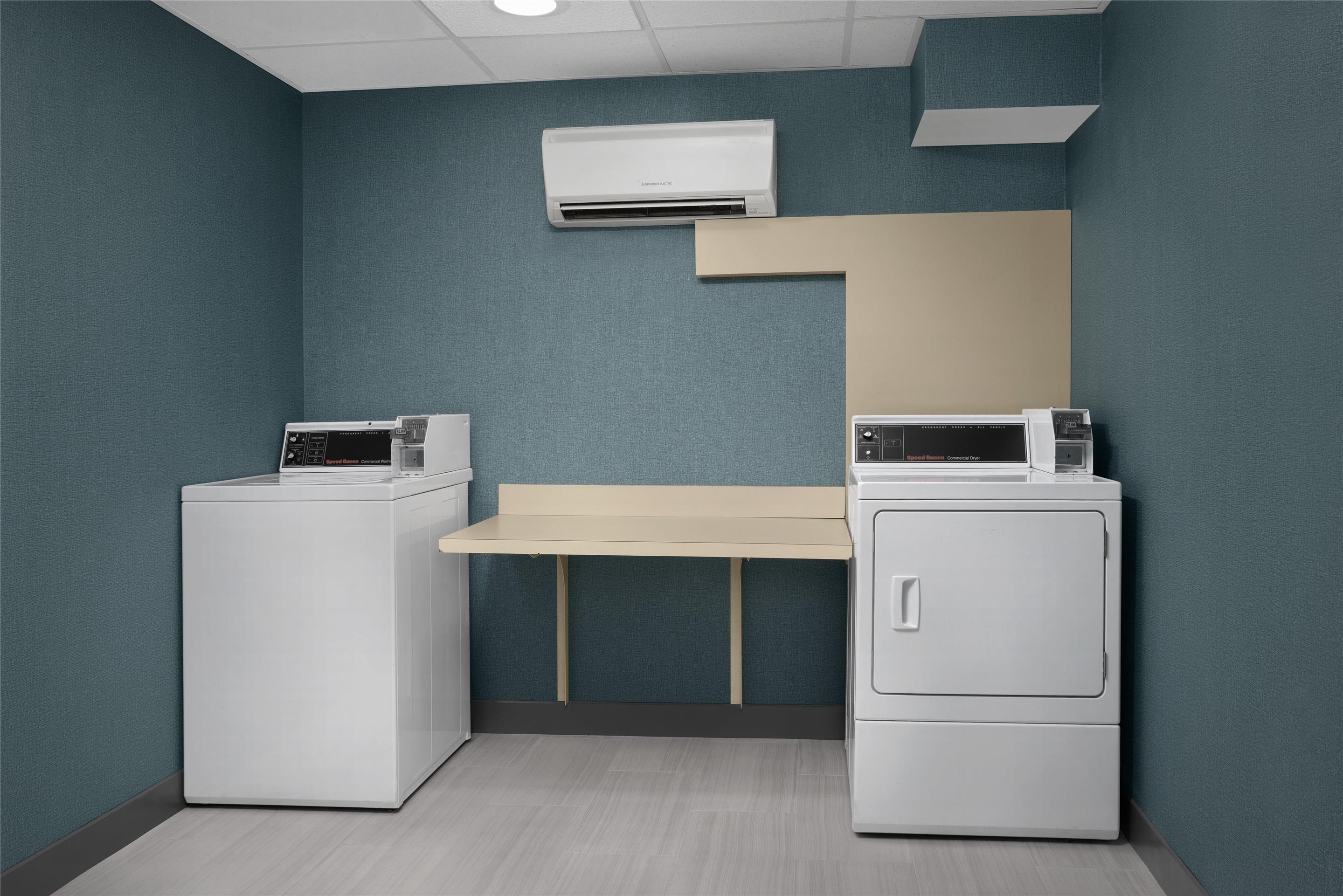 Laundry | Hilton Garden Inn Atlanta West/Lithia Springs