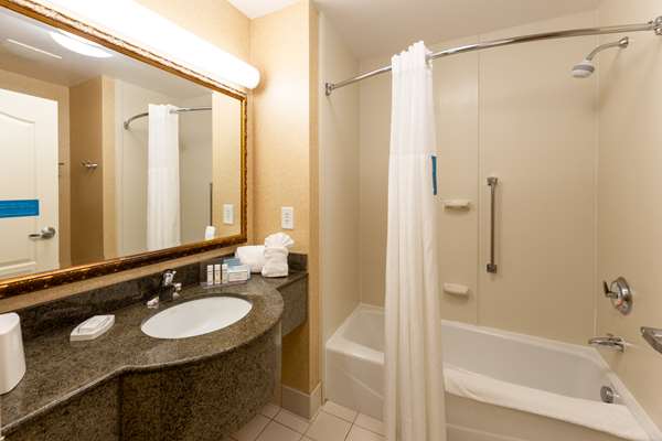  - Hampton Inn Sugarloaf Parkway Lawrenceville - I-85, Exit 107