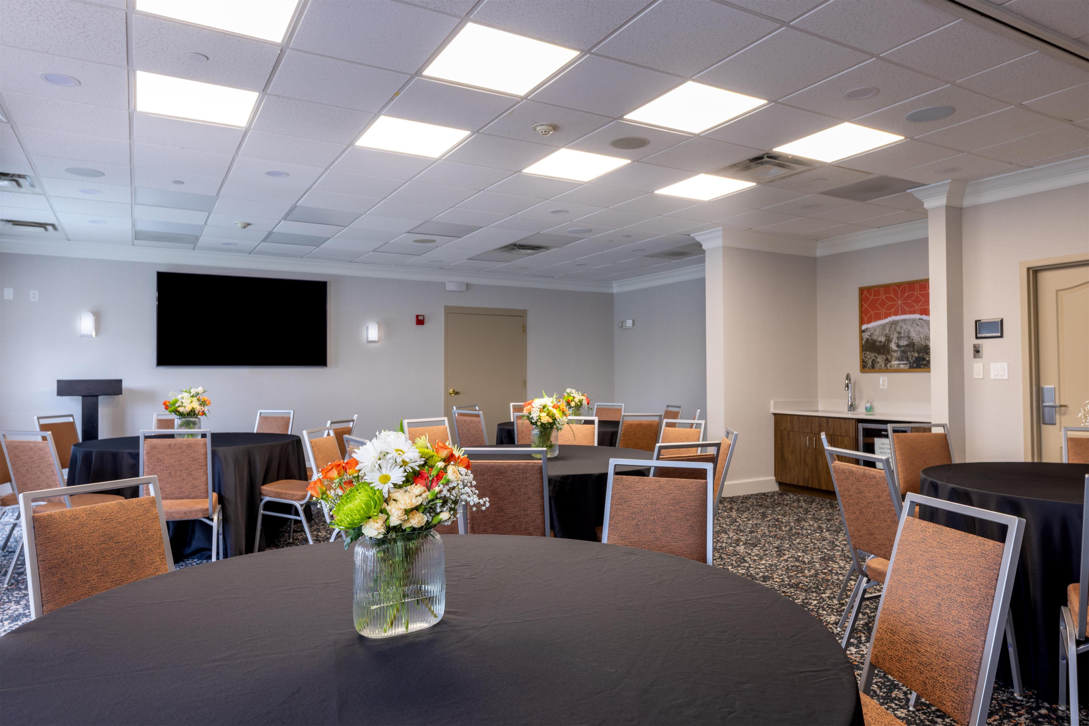 Meeting Room | Hampton Inn Lawrenceville Duluth