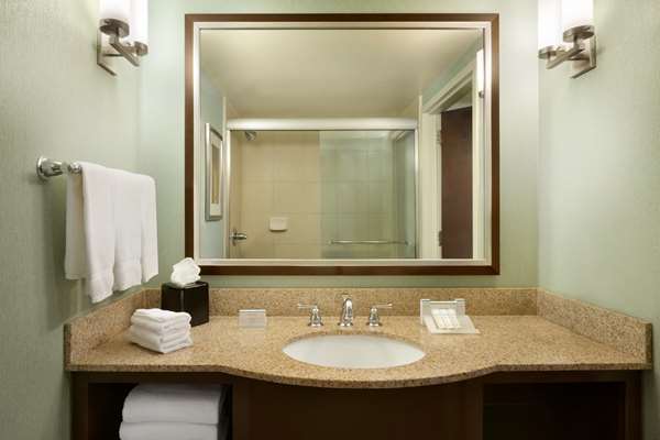  - Hilton Garden Inn Downtown Atlanta - I-75 & I-85, Exit 249B & 249C
